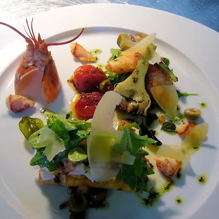 Hotel Re'ser Stuff 3*