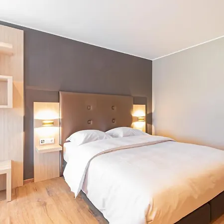 호텔 Re'ser Stuff 3*