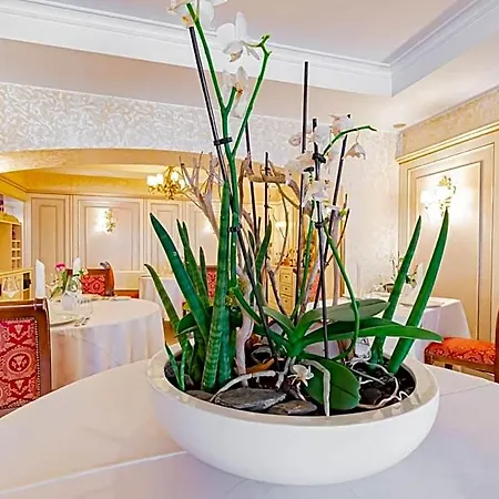 Hotel Re'ser Stuff 3*