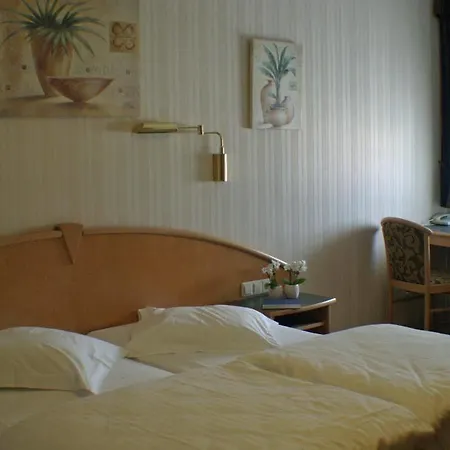 Hotel Re'Ser Stuff 3*