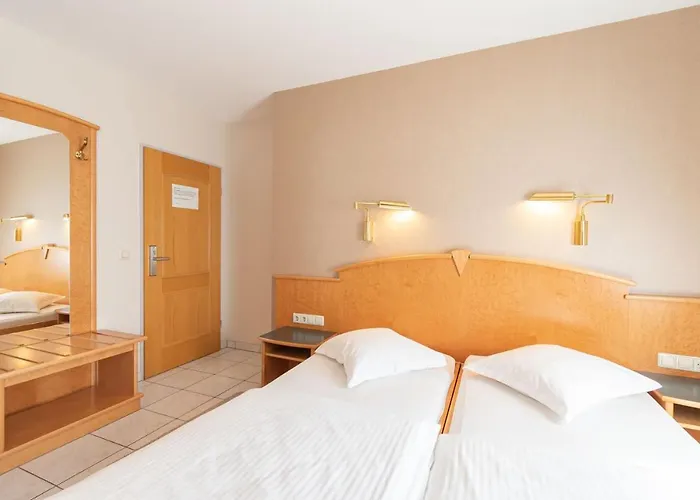 Re'ser Stuff 3* Roeser