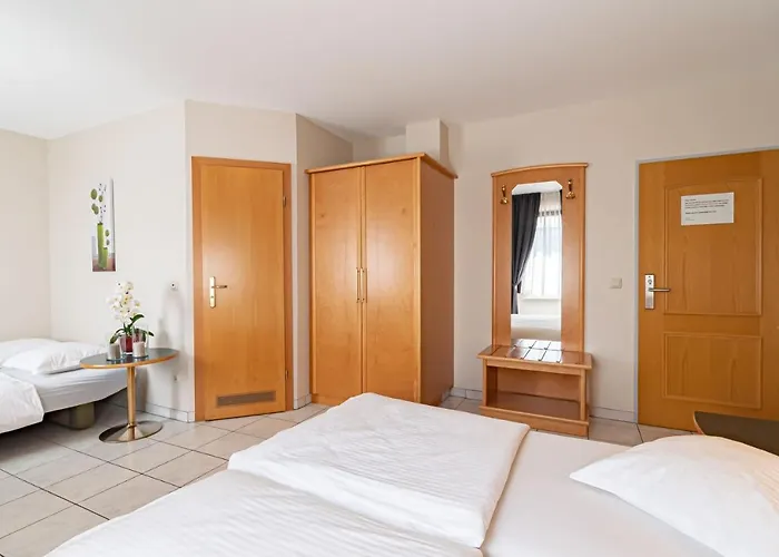 Re'ser Stuff Hotell 3*